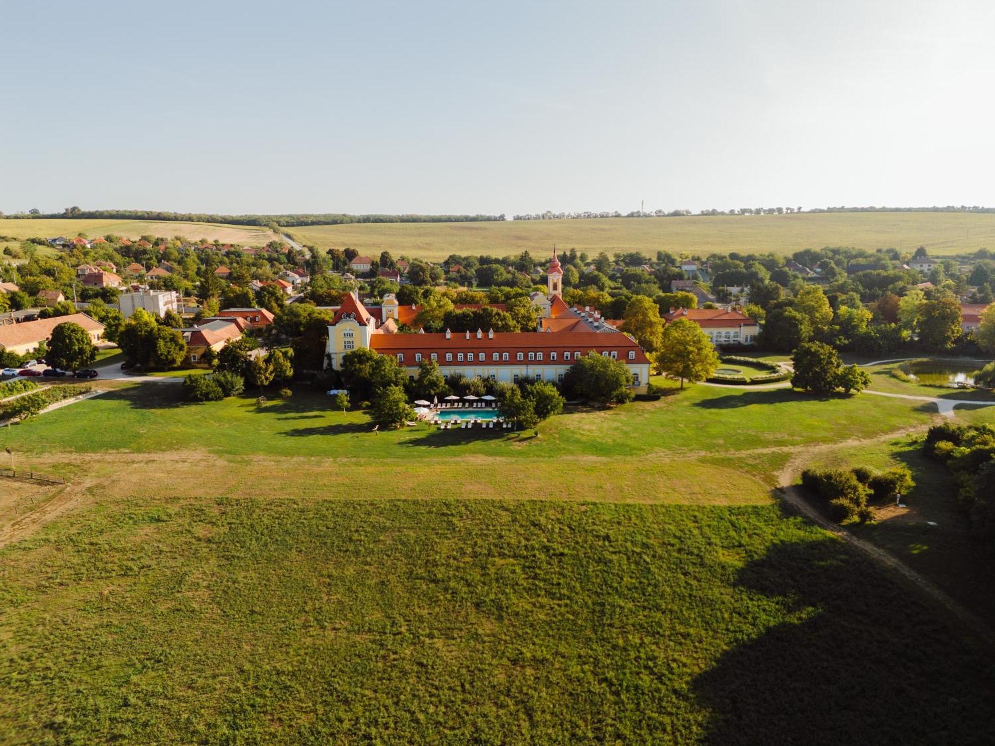 Hotel Chateau Bela المظهر الخارجي الصورة